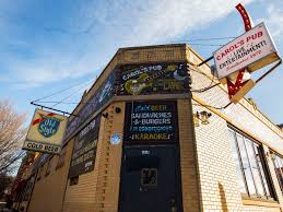 bars with live music