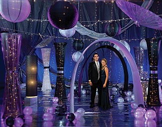 glow homecoming theme